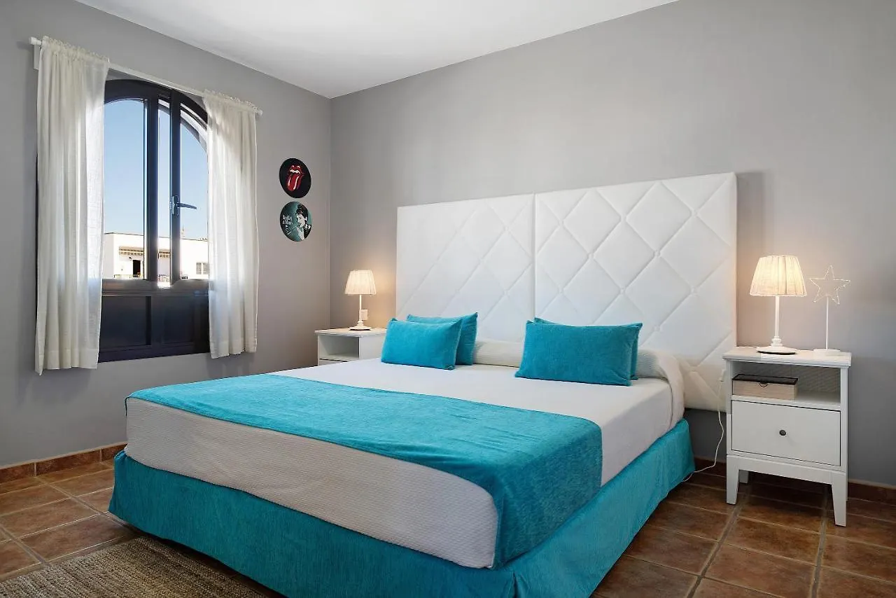 Apartamentos La Estrella III Playa Blanca  Playa Blanca (Lanzarote)